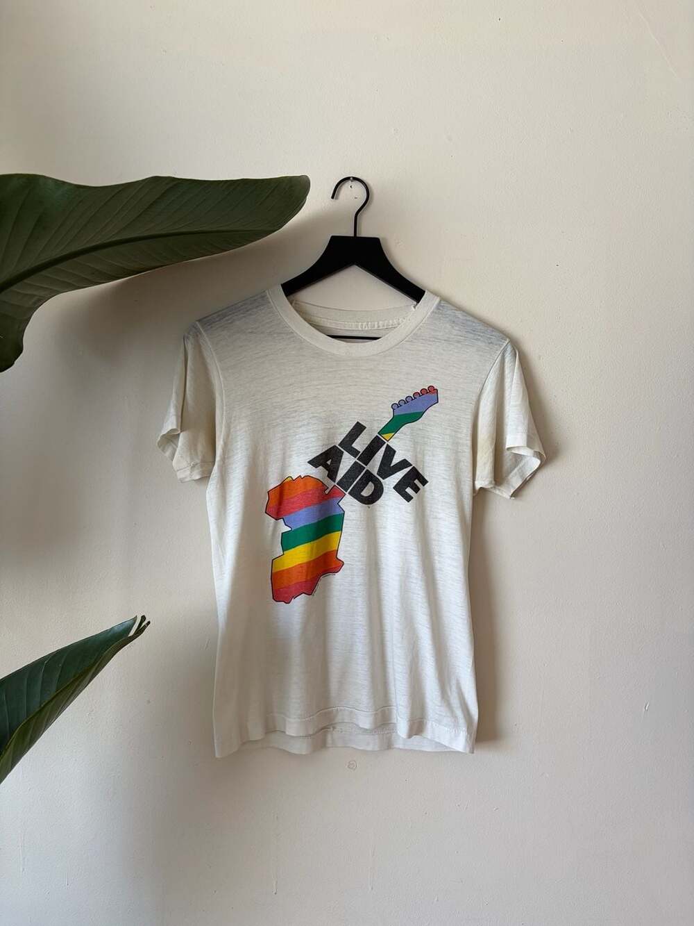 Vintage 1985 Live Aid Concert This Shirt Saves Lives T-Shirt